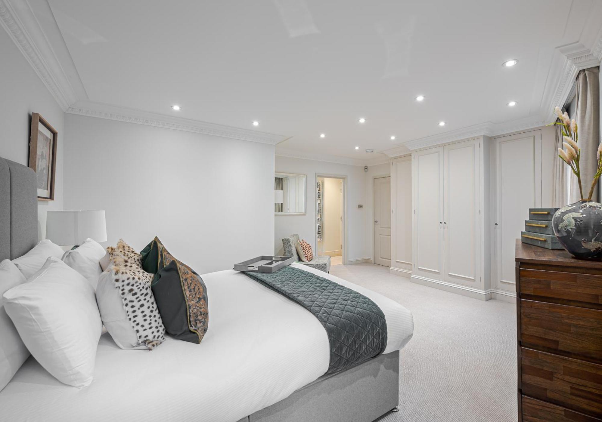 Modern 3 Bedroom Luxury House With Garage In Central Londra Esterno foto