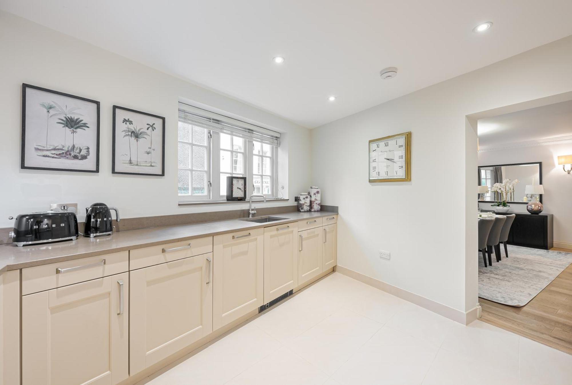 Modern 3 Bedroom Luxury House With Garage In Central Londra Esterno foto