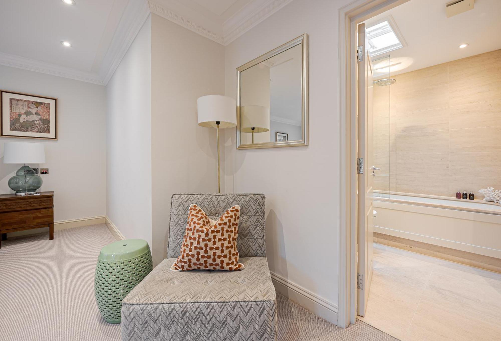 Modern 3 Bedroom Luxury House With Garage In Central Londra Esterno foto